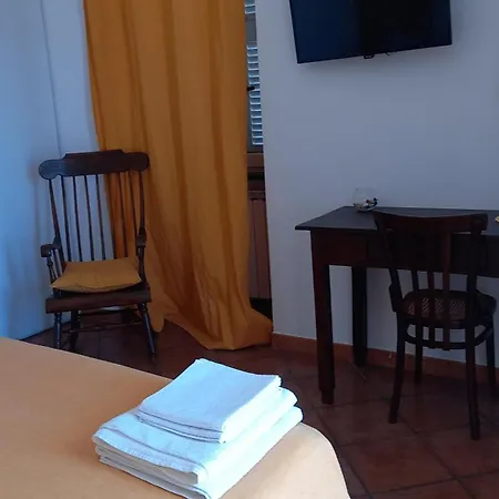 La Casa Del Sole Bed & Breakfast Vico Equense Exterior photo